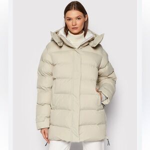 Helly Hansen Women's Puffy Coat - Light Gray/ ivory (retail 300$) size XS
